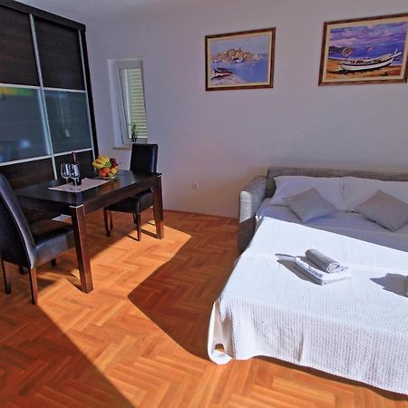 Studio Apartman Luka Senj  Exteriér fotografie