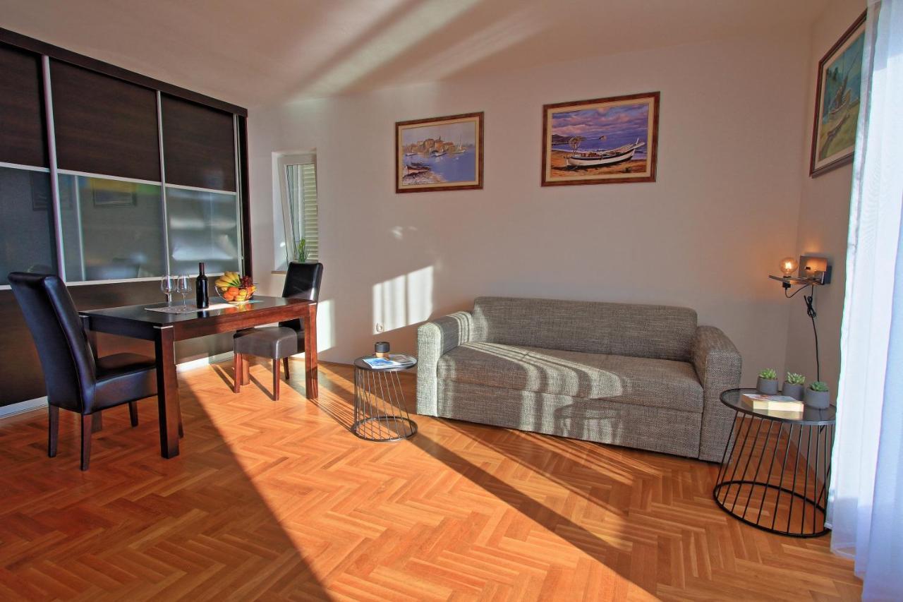 Studio Apartman Luka Senj  Exteriér fotografie