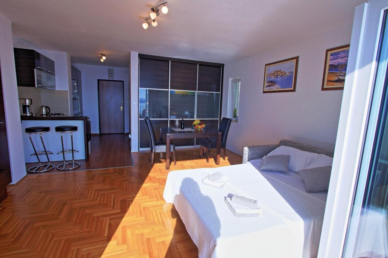 Studio Apartman Luka Senj  Exteriér fotografie